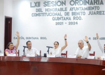 Cabildo de Benito Juárez otorga licencia a Ana Paty Peralta para separarse de su cargo