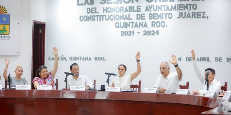 Cabildo de Benito Juárez otorga licencia a Ana Paty Peralta para separarse de su cargo