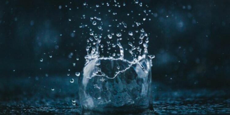 ¿Abriste tu negocio? Así puedes contratar el servicio de agua de Aguakan