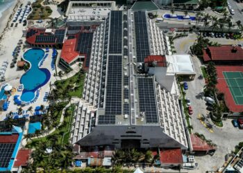 Quintana Roo impulsa adopción de energías limpias con proyectos innovadores