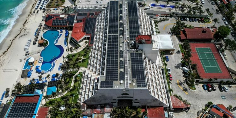 Quintana Roo impulsa adopción de energías limpias con proyectos innovadores