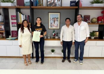 Estefanía Mercado anuncia donación de terreno para nuevo CBTIS en Playa del Carmen